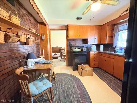 Kitchen - 1942 E 41st St, Ashtabula, OH 44004 photo 2 of 2