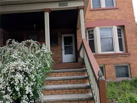 1356 W 112th St, Cleveland, OH 44102