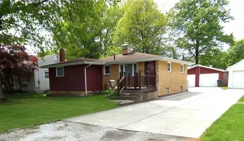 317 Wrexham Ave SW, Massillon, OH 44646