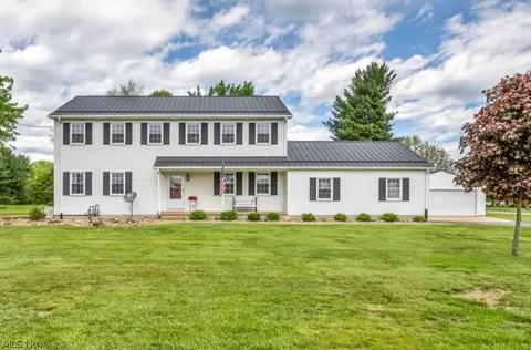 5068 Bright Baldwin Rd, Newton Falls, OH 44444