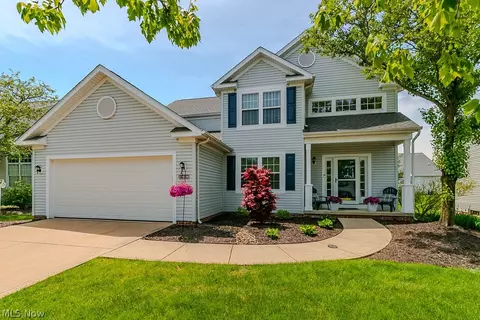 10266 Wildflower Way, Broadview Heights, OH 44147