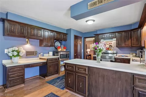 Kitchen - 3329 S Maple Ln, Ashtabula, OH 44004 photo 1 of 6