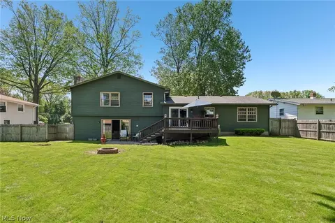 Exterior - 3329 S Maple Ln, Ashtabula, OH 44004 photo 8 of 9