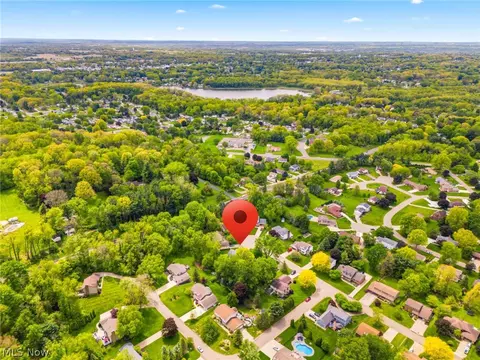 View/Area - 1224 Lost Tree Dr NW, Canton, OH 44708 photo 3 of 8
