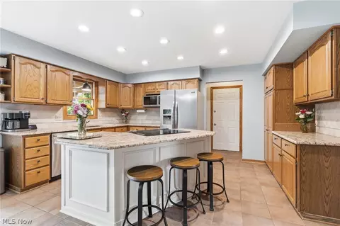 Kitchen - 1224 Lost Tree Dr NW, Canton, OH 44708 photo 1 of 2