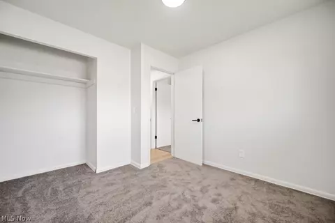 322 Windsor Dr, Elyria, OH 44035 photo 19