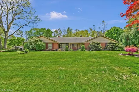 169 Brentview Dr, Grafton, OH 44044