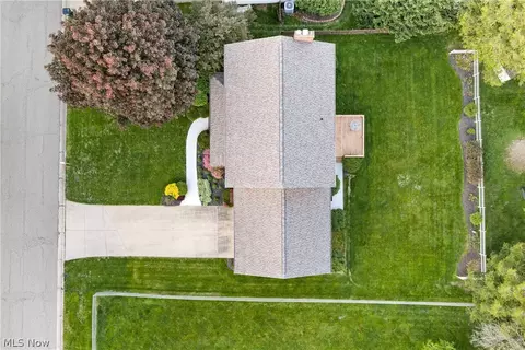 View/Area - 2026 Longfellow St, Plain, OH 44721 photo 5 of 5