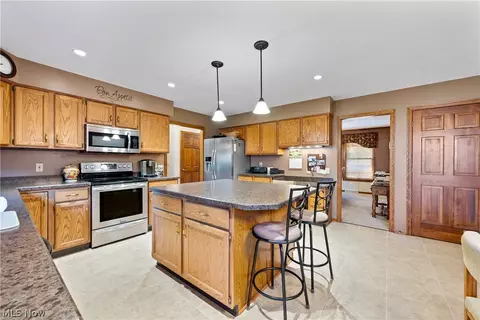 Kitchen - 2026 Longfellow St, Plain, OH 44721 photo 3 of 5