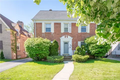 3812 E Antisdale Rd, South Euclid, OH 44118