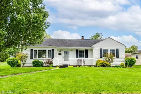 1114 Lincoln Ave, Cuyahoga Falls, OH 44223
