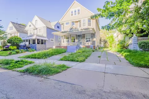 1337 E 84th St, Cleveland, OH 44103