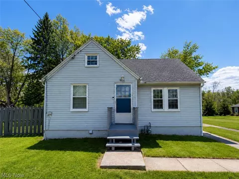 9614 Ravenna Rd, Twinsburg, OH 44087