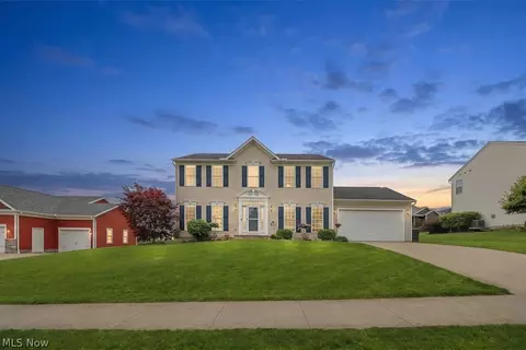 432 52nd St NW, Canton, OH 44709