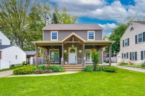 375 Roslyn Ave, Akron, OH 44320