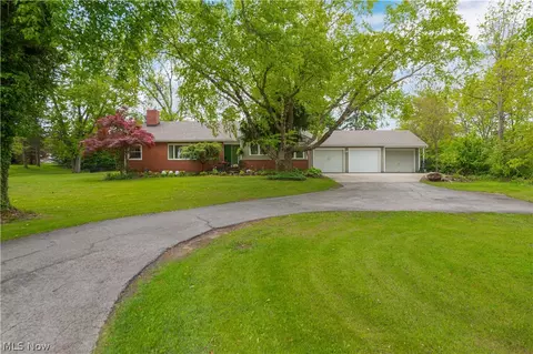 1416 E Bogart Rd, Sandusky, OH 44870