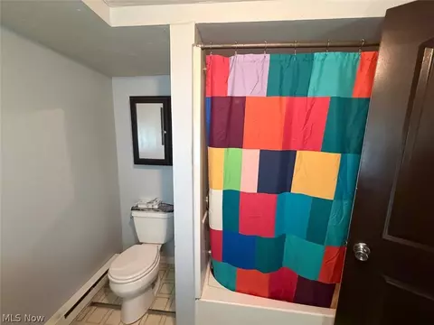 Bath - 830 Bunker Hill Rd, Ashtabula, OH 44004 photo 1 of 3