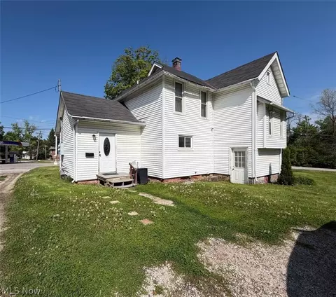 830 Bunker Hill Rd, Ashtabula, OH 44004