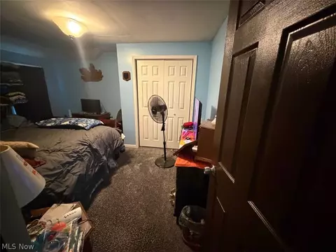 Bedroom - 830 Bunker Hill Rd, Ashtabula, OH 44004 photo 2 of 4