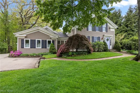 25547 Lake Rd, Bay Village, OH 44140