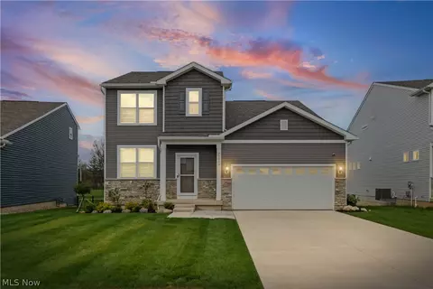 23840 Pine Valley Dr, Columbia Station, OH 44028