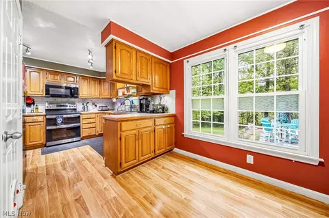 Kitchen - 6453 Old Woods Rd, Ashtabula, OH 44004 photo 1 of 2