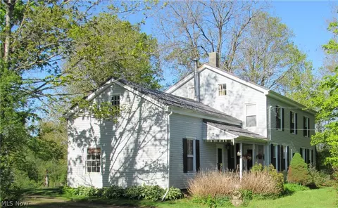 3959 State Route 305, Southington, OH 44470