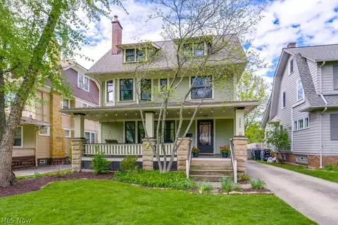 3255 Hyde Park Ave, Cleveland Heights, OH 44118