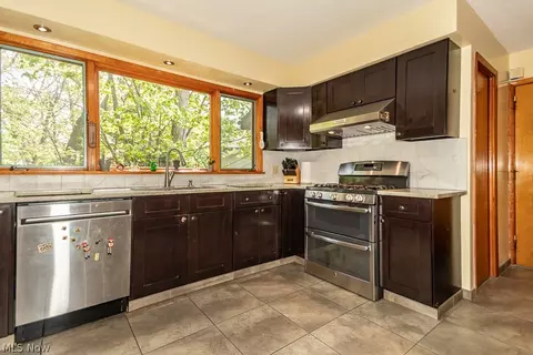 Kitchen - 6811 Drexel Dr, Seven Hills, OH 44131 photo 1 of 3