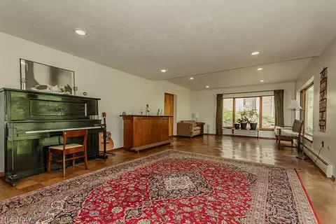 Living - 6811 Drexel Dr, Seven Hills, OH 44131 photo 7 of 11