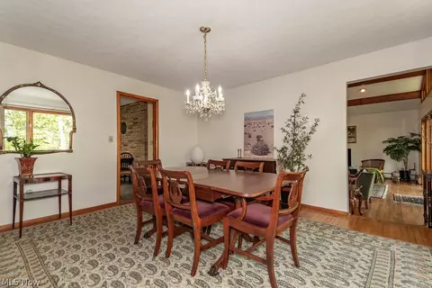 Dining - 6811 Drexel Dr, Seven Hills, OH 44131 photo 2 of 3