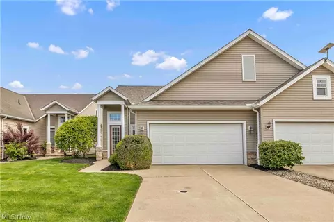 147 Granger Dr, Lagrange, OH 44050