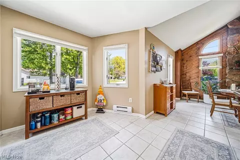 Entry Way - 2013 Deerfield Dr, Ashtabula, OH 44004 photo 1 of 1