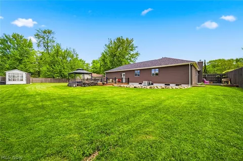 2013 Deerfield Dr, Ashtabula, OH 44004 photo 36