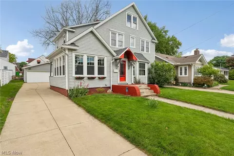 403 E Baird Ave, Barberton, OH 44203