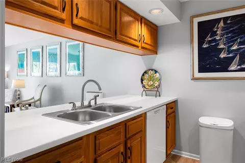 Kitchen - 301 Willow, Huron, OH 44839 photo 2 of 2