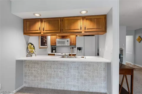 Kitchen - 301 Willow, Huron, OH 44839 photo 1 of 2