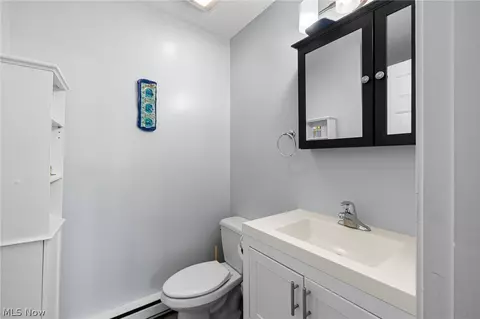 Bath - 301 Willow, Huron, OH 44839 photo 1 of 4