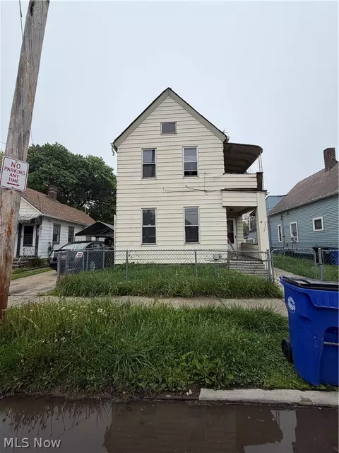 3317 W 50th St, Cleveland, OH 44102