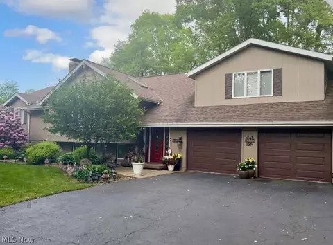 111 Albert St, Newton Falls, OH 44444