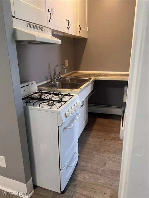 428 West Ave, Elyria, OH 44035 photo 24