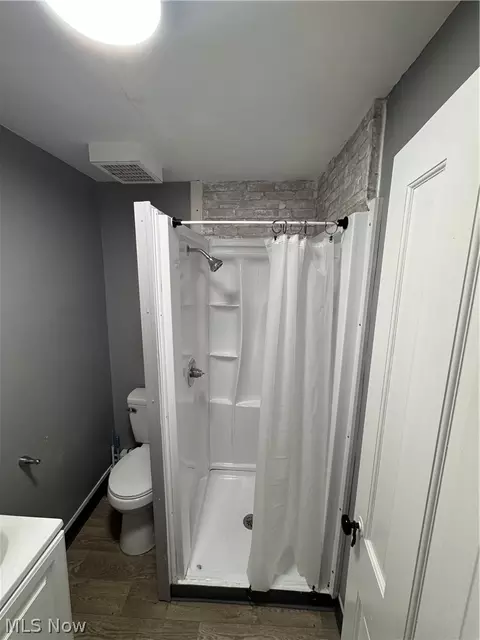 428 West Ave, Elyria, OH 44035 photo 14