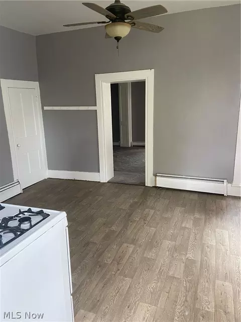428 West Ave, Elyria, OH 44035 photo 27