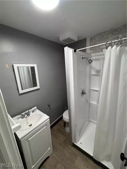 428 West Ave, Elyria, OH 44035 photo 13