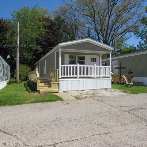 3785 S Main St #A14, New Franklin, OH 44319