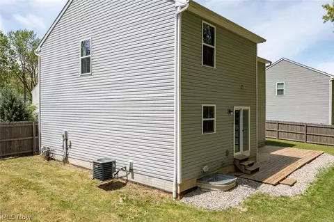 Exterior - 291 Karson Dr, Akron, OH 44312 photo 6 of 6