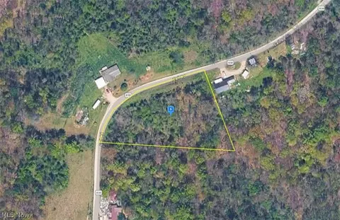 775 Call Rd, Crown City, OH 45623