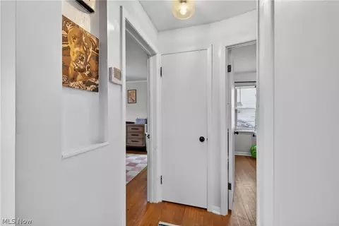 Entry Way - 2258 E 290th St, Wickliffe, OH 44092 photo 7 of 7