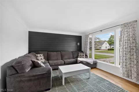 Living - 2258 E 290th St, Wickliffe, OH 44092 photo 1 of 1