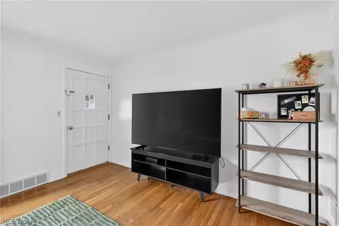 Other - 2258 E 290th St, Wickliffe, OH 44092 photo 3 of 11